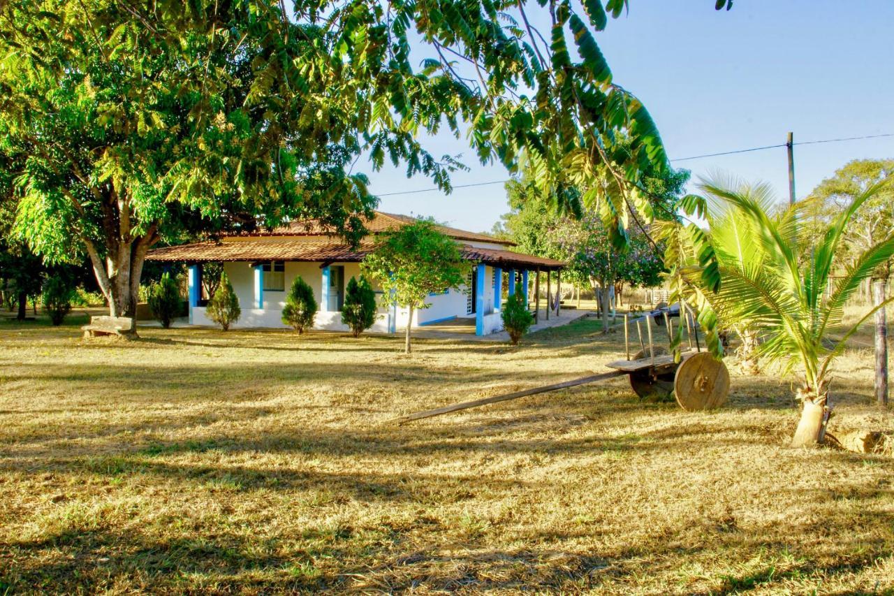 Fazenda Com Piscina E Churrasqueira Br-135 Proximo Curvelo Corinto E Morro Da Garca Exterior foto